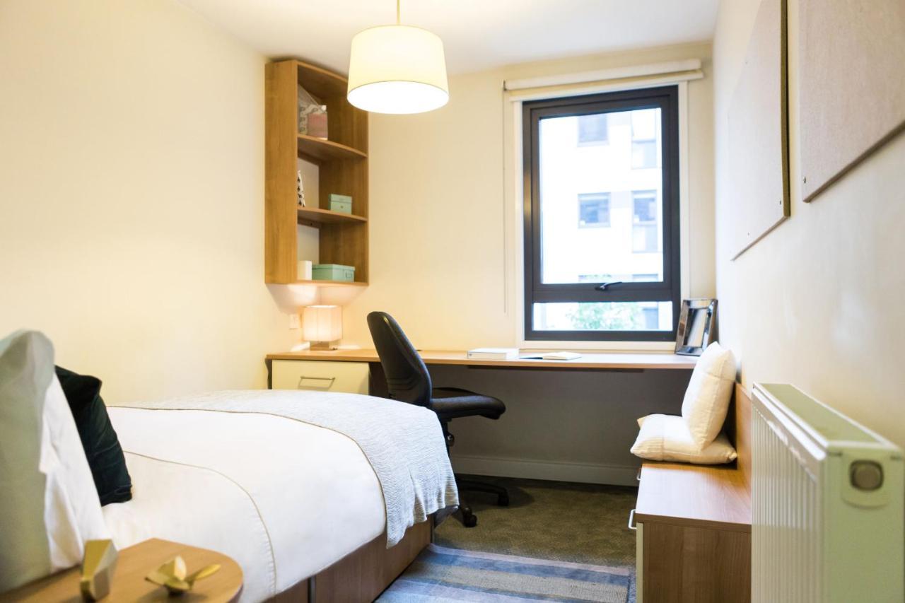 Chapter Highbury I In London Londres Extérieur photo